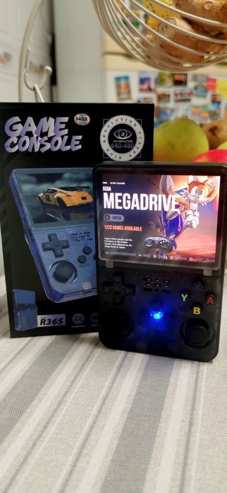 Consola portátil R36S - 64MB