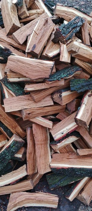 Дрова колоті, дуб