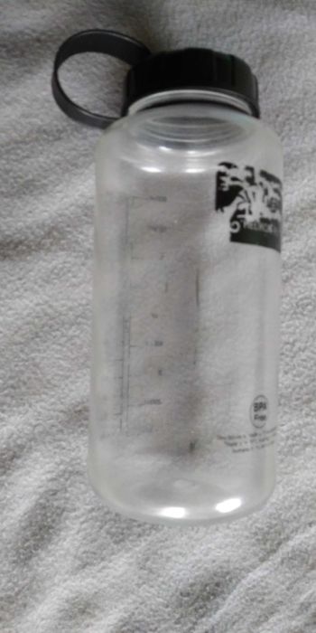 butelka na wodę Helikon 900 ml BPA free