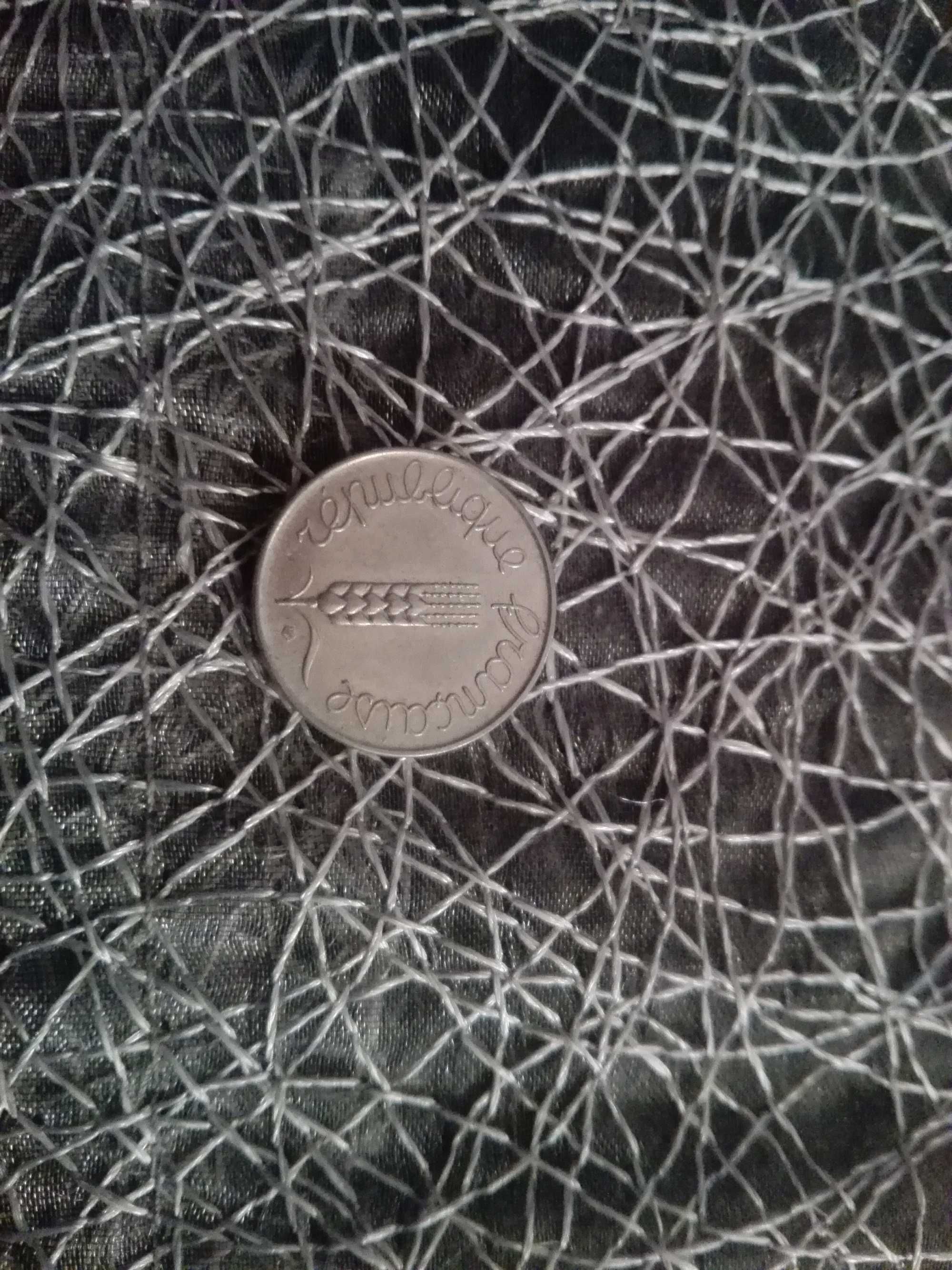 Moneta 5 franków z 1962 roku