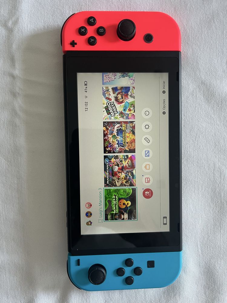Nintendo Switch + 4 Jogos + Bolsa Transporte