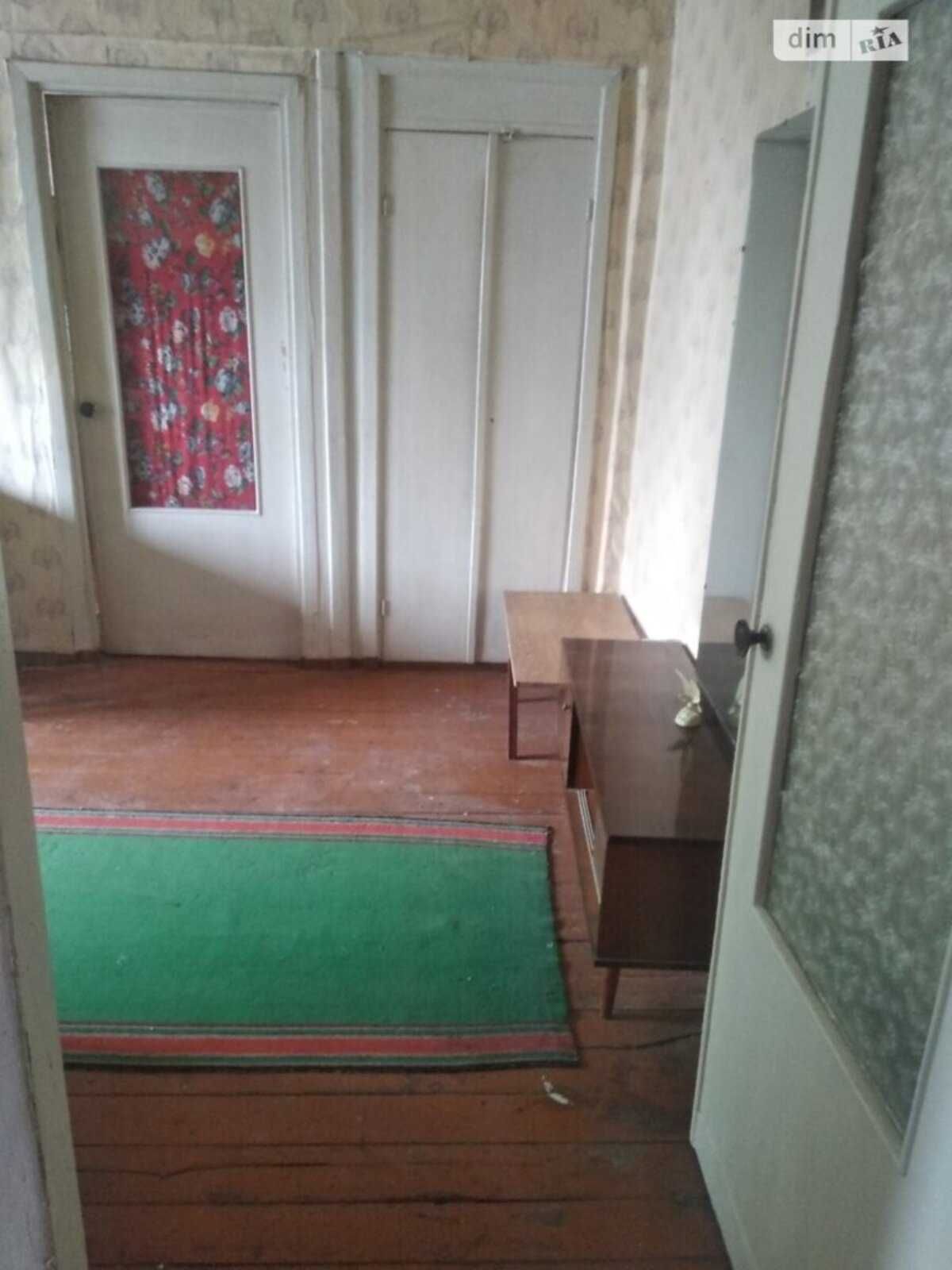 Продаж 2к, Виставка, проспект Миру