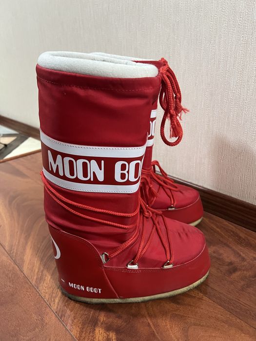 MoonBoot Tecnica Red