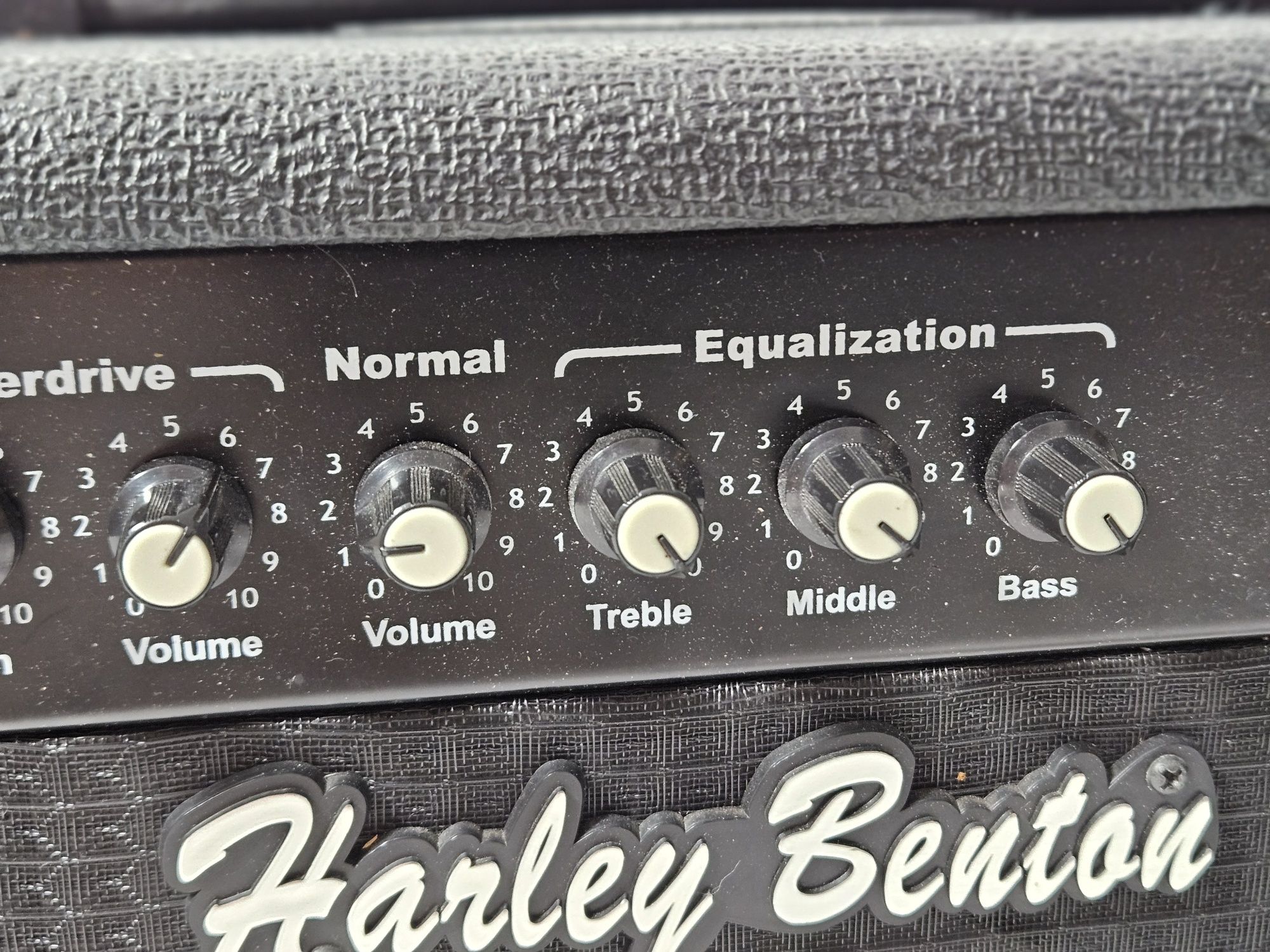 Wzmacniacz do gitary elektrycznej Harley Benton