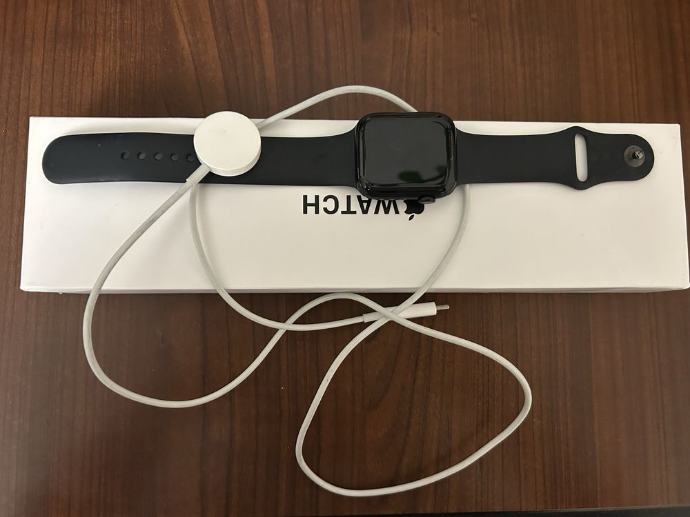 Годинник, часи, Apple Watch SE(GPS) (2- го покоління) смарт годинник