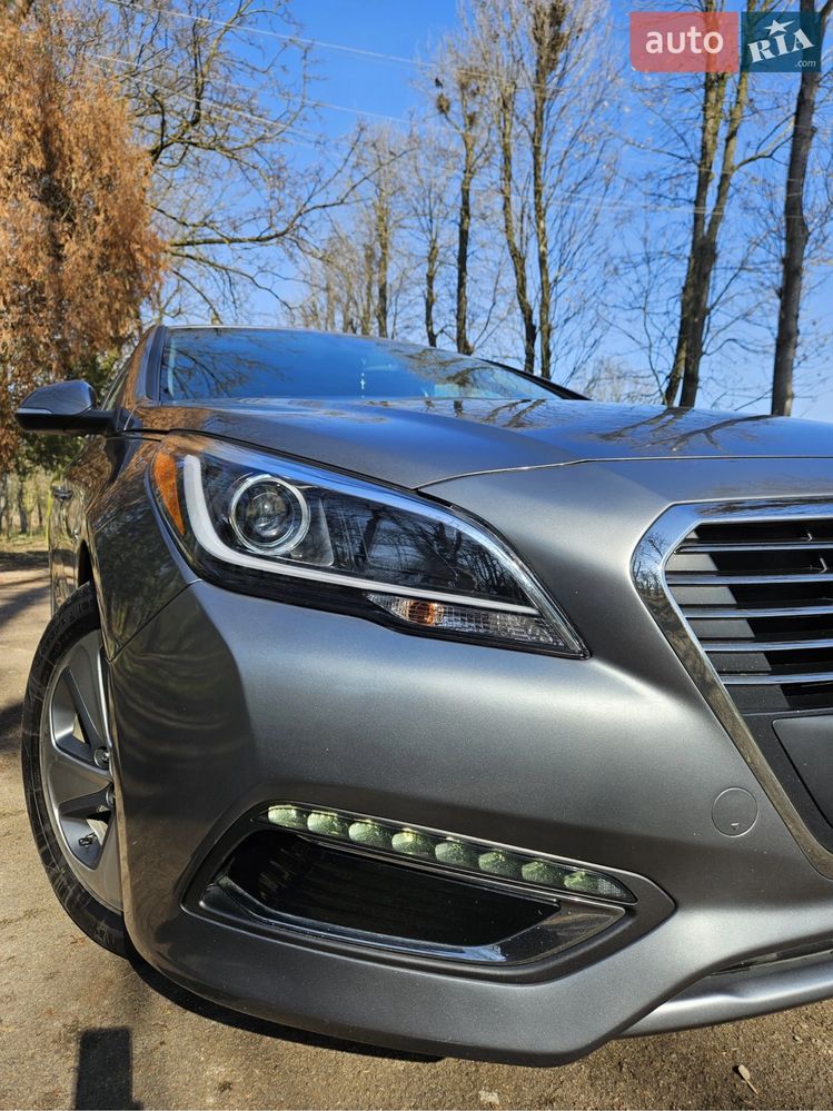 Hyundai Sonata 2017 PHEV (Plug-in Hybrid)  USA
