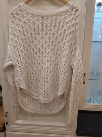 Piekny ciepły biały swetr M/L