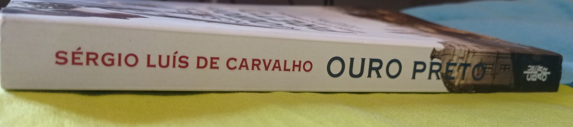 Livro "Ouro Preto".