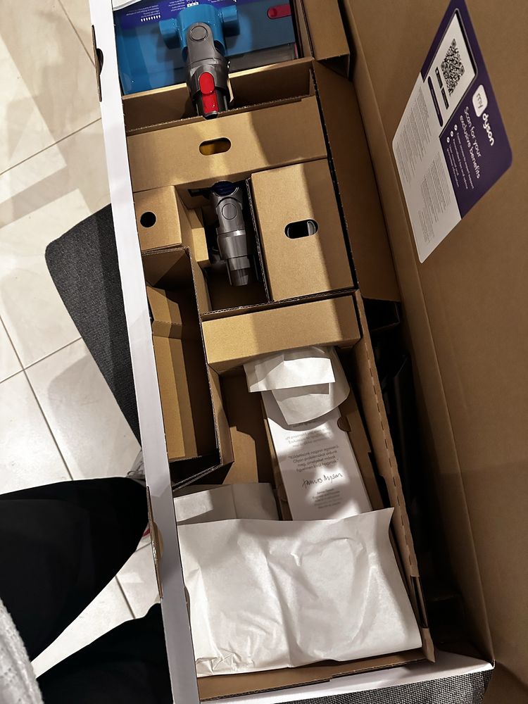 Dyson submarine v15s detect