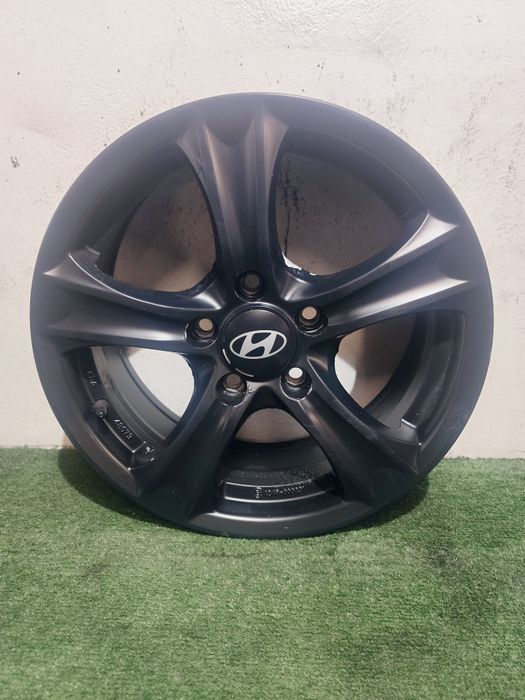 Felgi aluminiowe OE Hiundai ix35 16" 6.5J Et45 5x114.3