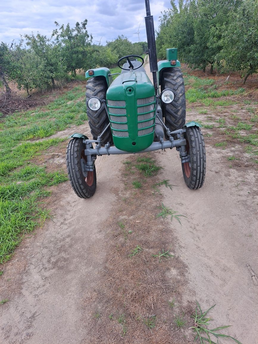 Ursus c4011 ursus