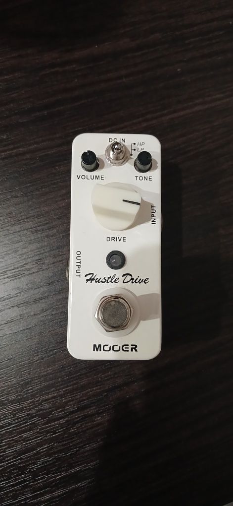 Cort X2 + Soundking AK20 + Hustle drive Mooer