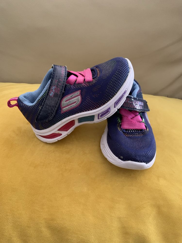 Saoatilha skechers -tam.21
