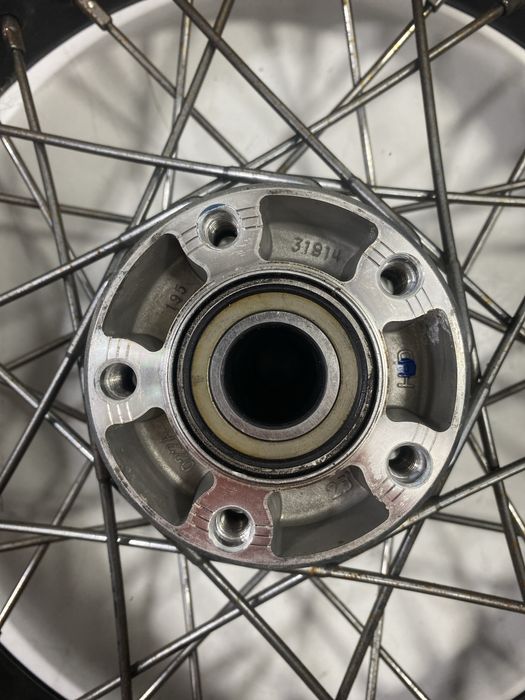 Harley Davidson Sportster 1200 Forty Eight Felga Custom 5,50Cal  A478