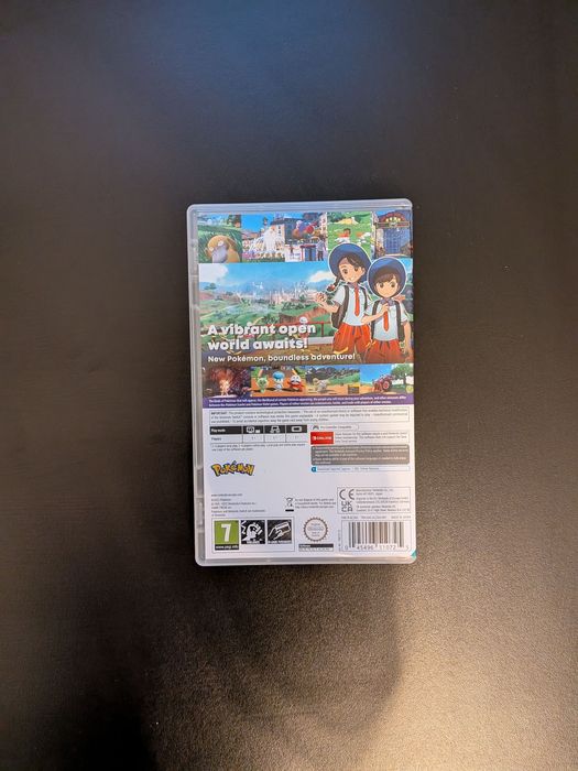 Nintendo switch lite z grą Pokemon Scarlet