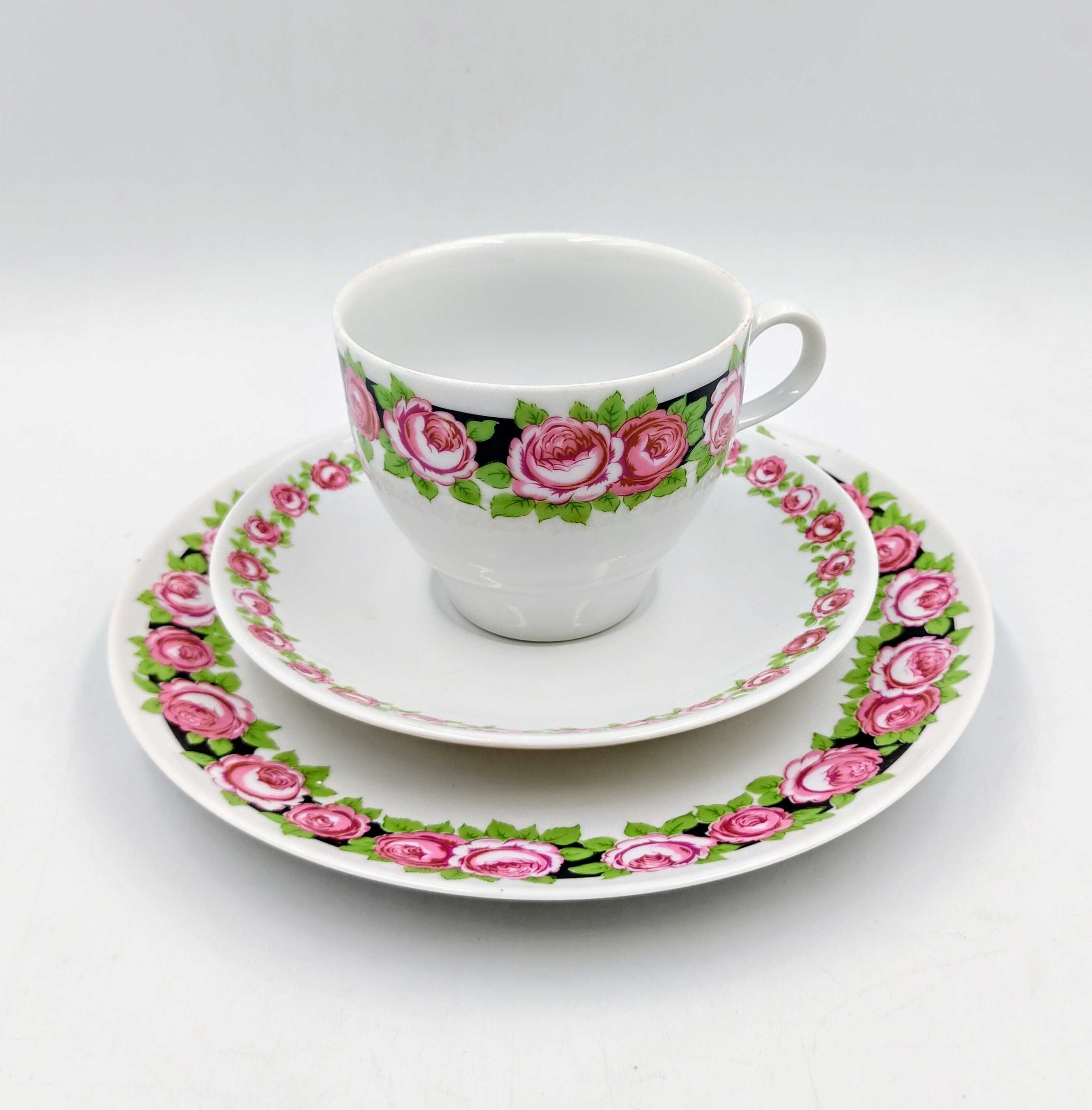 Trio Ilmenau Henneberg róże różyczki filiżanka porcelana retro kwiaty