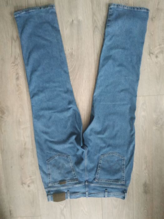 Джинсы Wrangler Regular Fit W38 L32