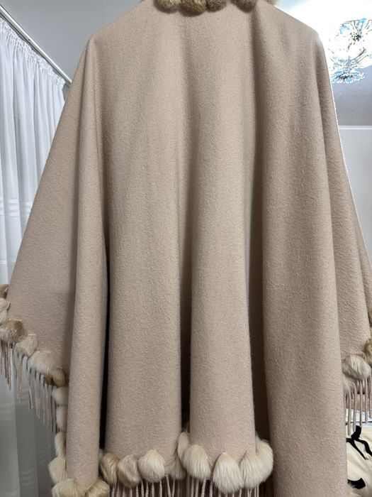 Пончо, накидка кашемірова Fendi