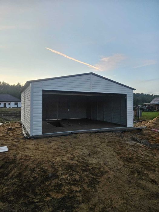 Garaż blaszak 6x5 z bramą segmentową wiata hala garaż blaszany automat