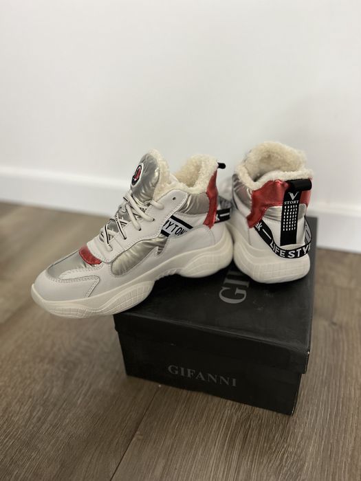 Черевики кросівки зимові