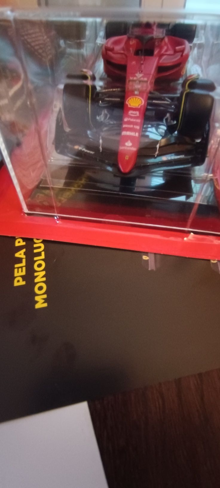 Vendo Ferrari F1-75-carlos sainz-2022