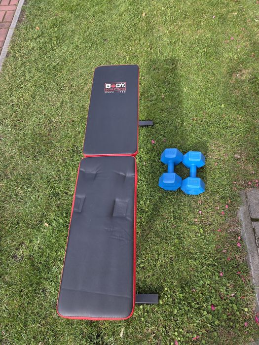 Ławka do ćwiczeń prosta body SCULPTURE ciężarki 4kg