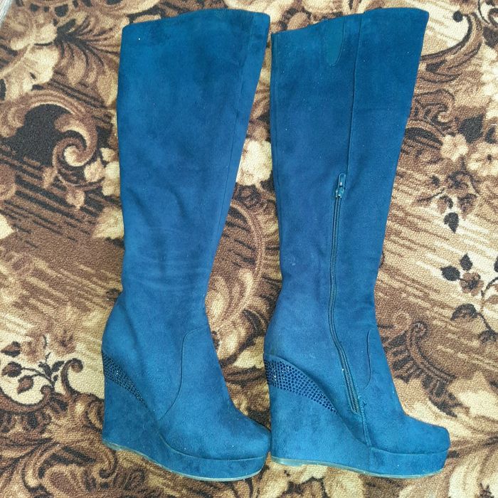 Сапоги женские на платформе