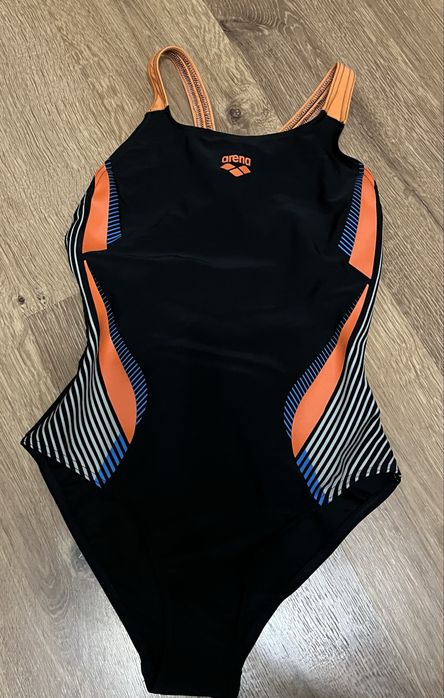 Продам Купальник Arena (новий)