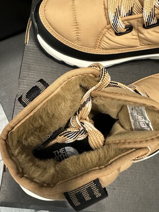 Супер ціна! Оригінальні черевики TNF  37,38,39,40