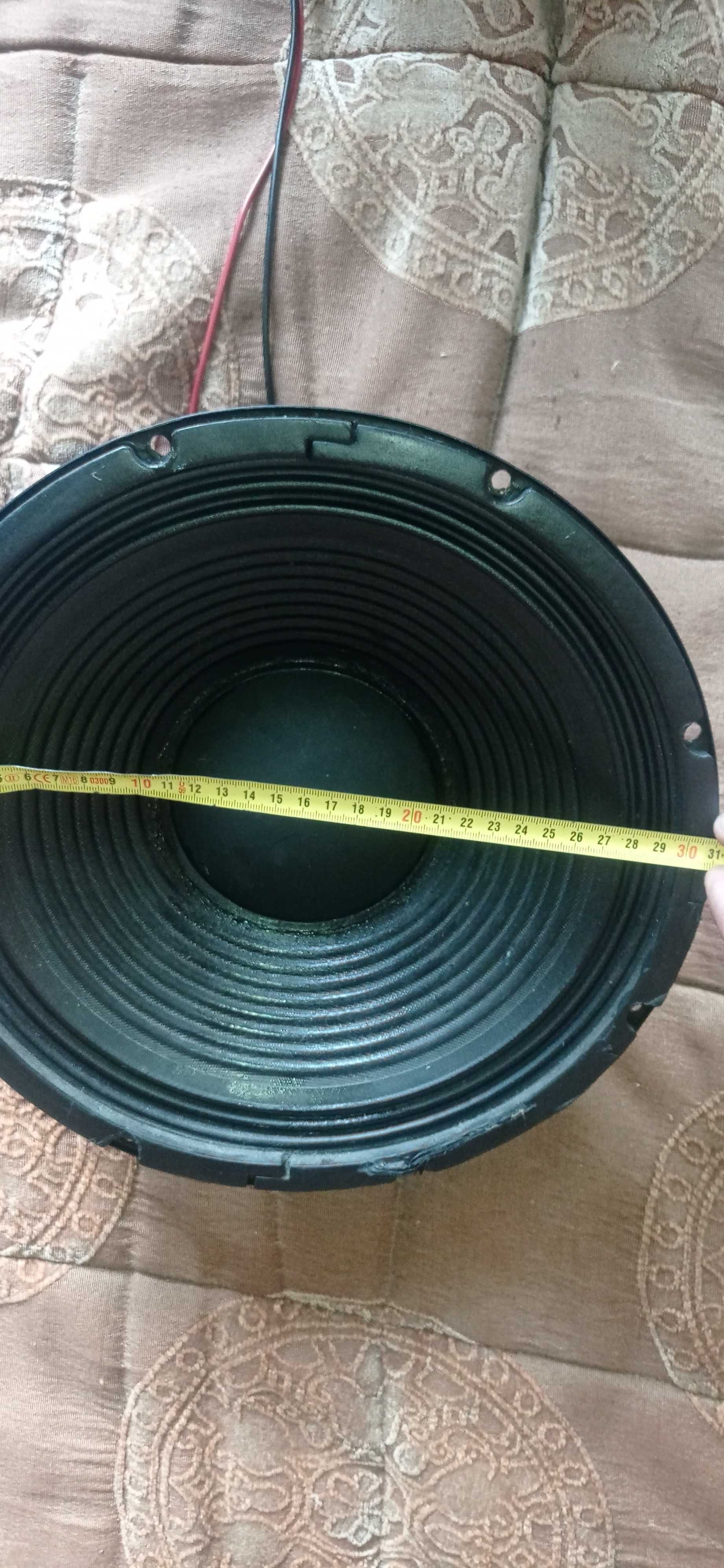 crate PE-15H  alto-falante: 1x15" Potência: 150 Watts  8 Ohms