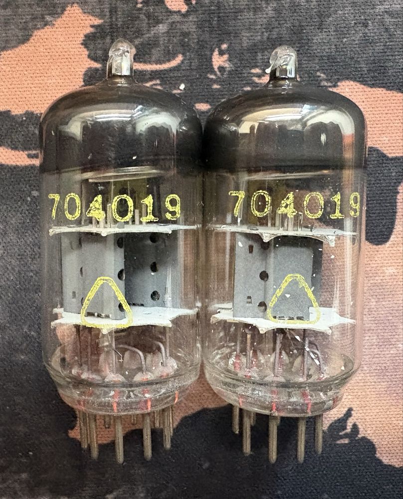 Lampy elektronowe ECC 83 NOS