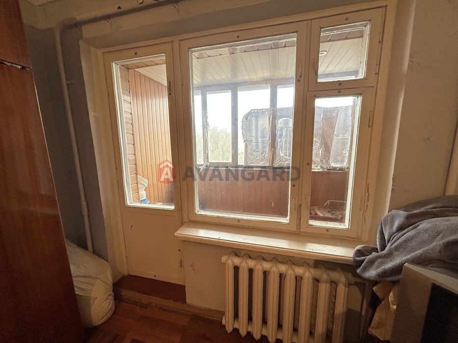 Трикімнатна квартира на Космосі