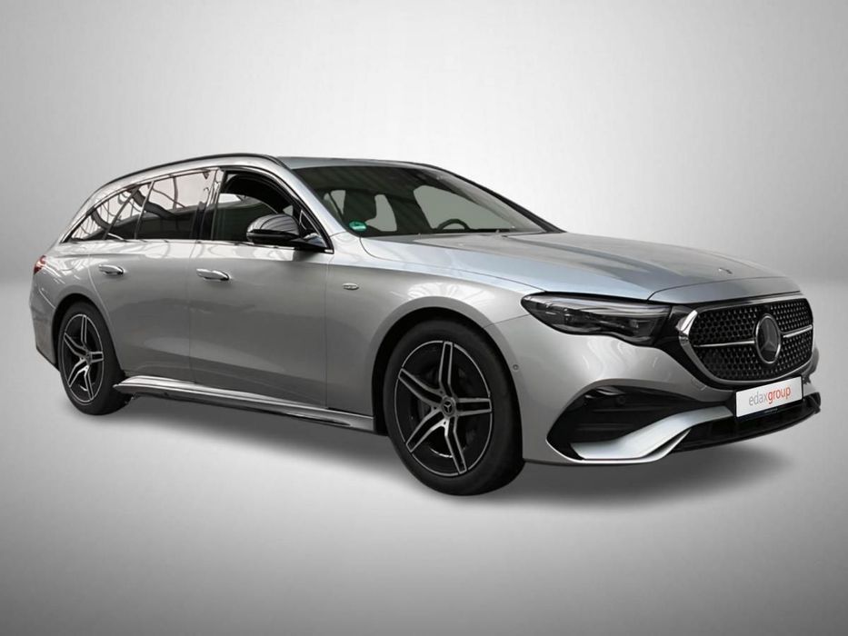 Mercedes-Benz E 300 Standard