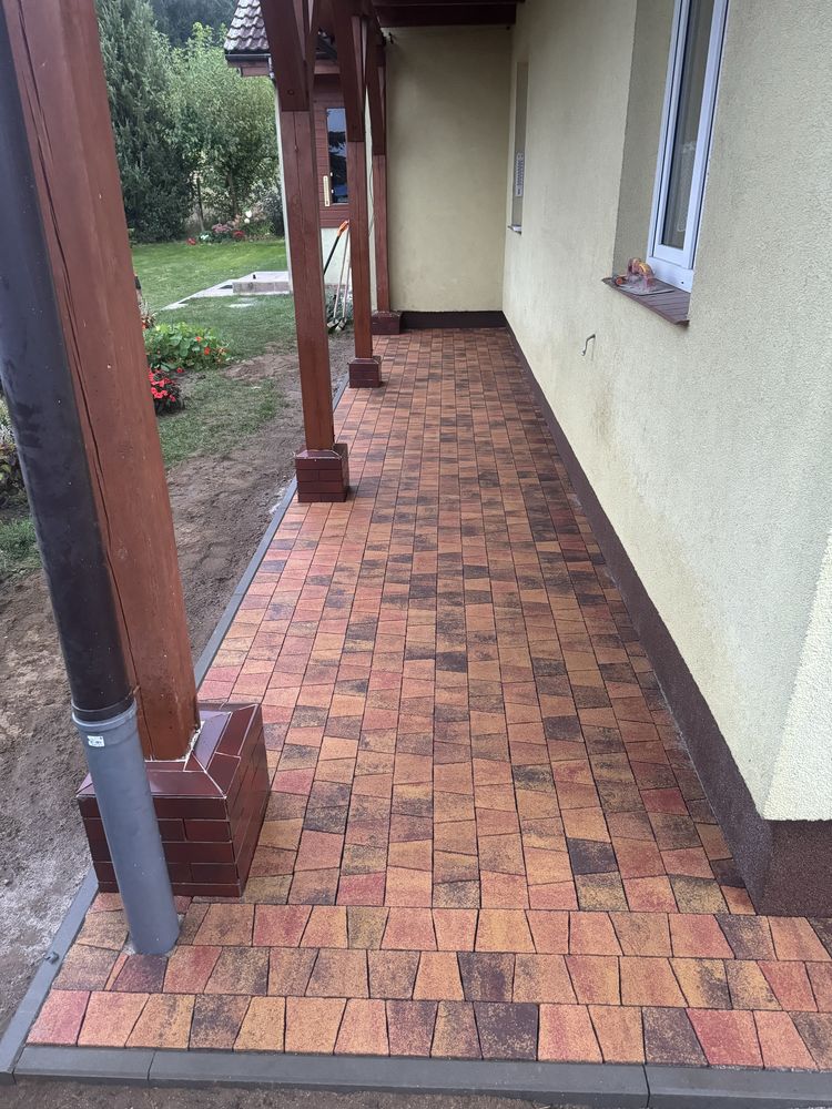 Uslugi Brukarskie Układanie kostki brukowej tarasy podjazdy schody