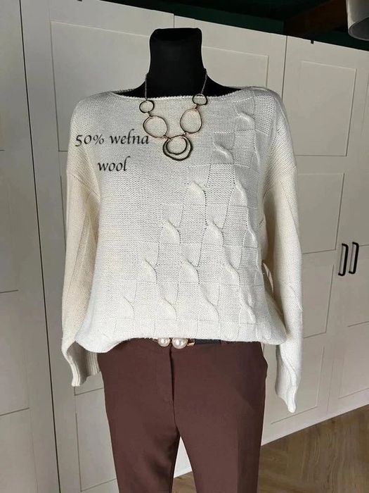Biały kremowy wełniany sweter rozmiar 38 M marki Cheparars