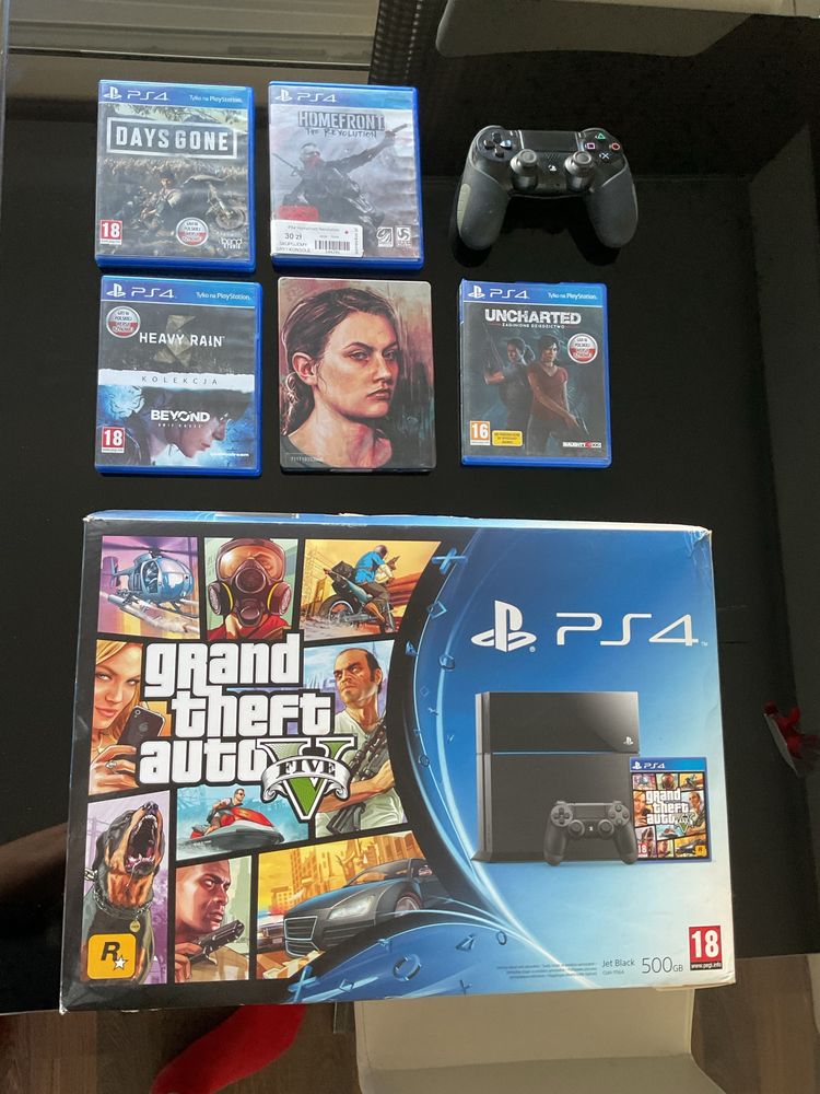 PlayStation 4 PS4 500GB  PAD + gry stan bdb