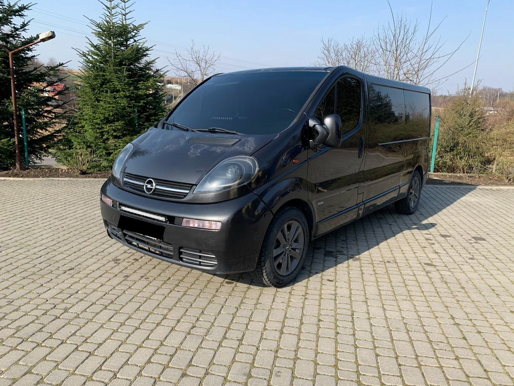 Opel vivaro 2003 рік maxi