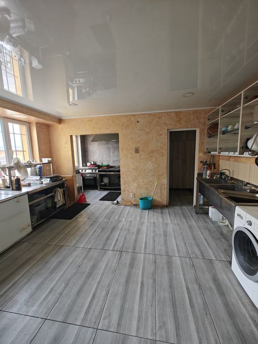 Продаж приміщення біля МРЕО