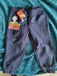 FIREMAN SAM spodnie dresowe 86/92

spodnie dresowe kolor niebiesk