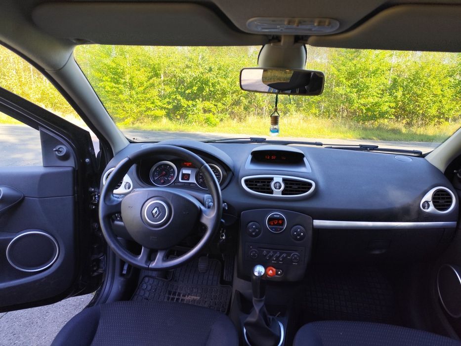 Renault Clio III 2007r, 1.2 benzyna, 5 drzwi, klimatyzacja, ładny stan