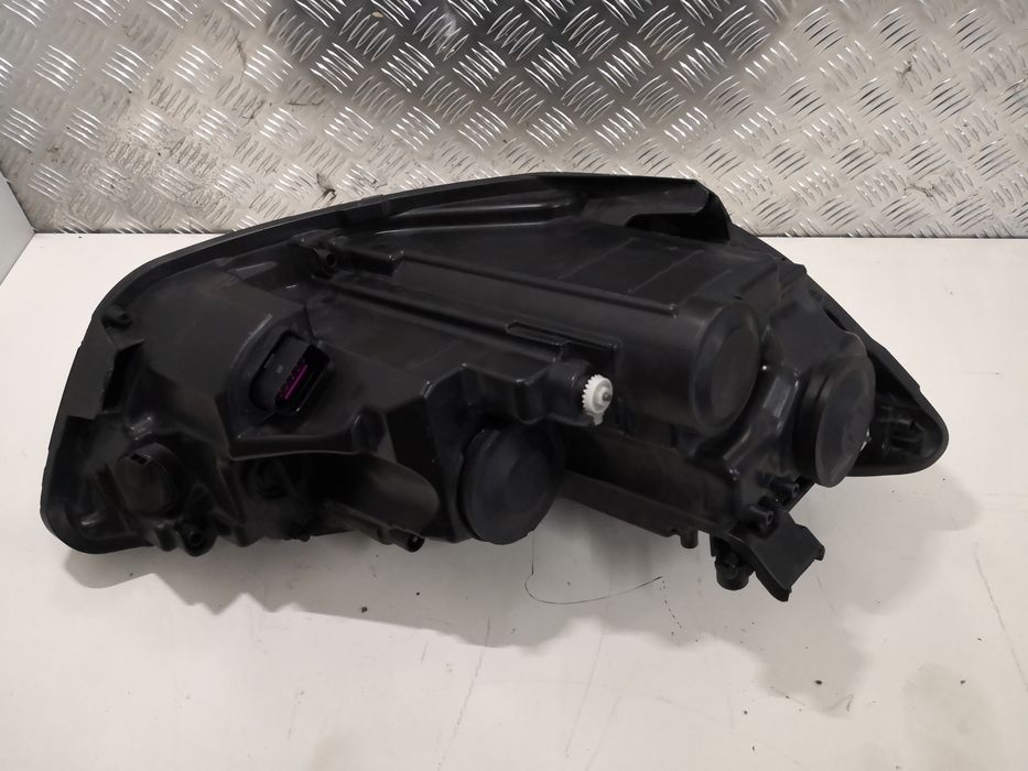 Reflektor lewy przedni Audi A6 C7 EU lampa lewa przednia