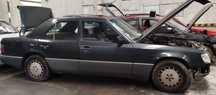 Para Peças Mercedes-Benz Três Volumes (W124)