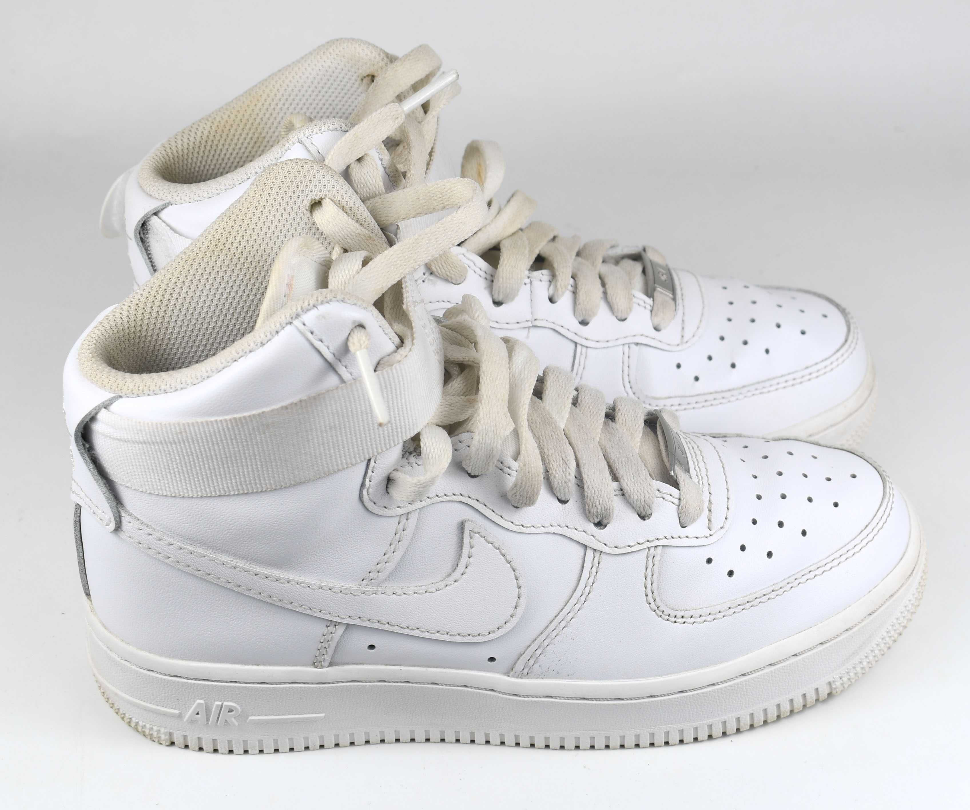 Używane Buty Damskie Nike Air Force DD9624 roz. 36,5