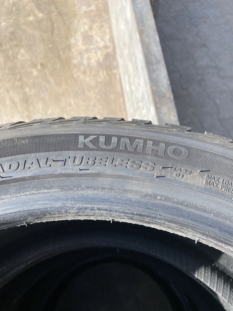 Резина, шини, 235/40/18 kumho 2022р.