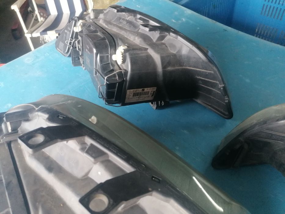 Farol ou óptica seat ibiza 6l