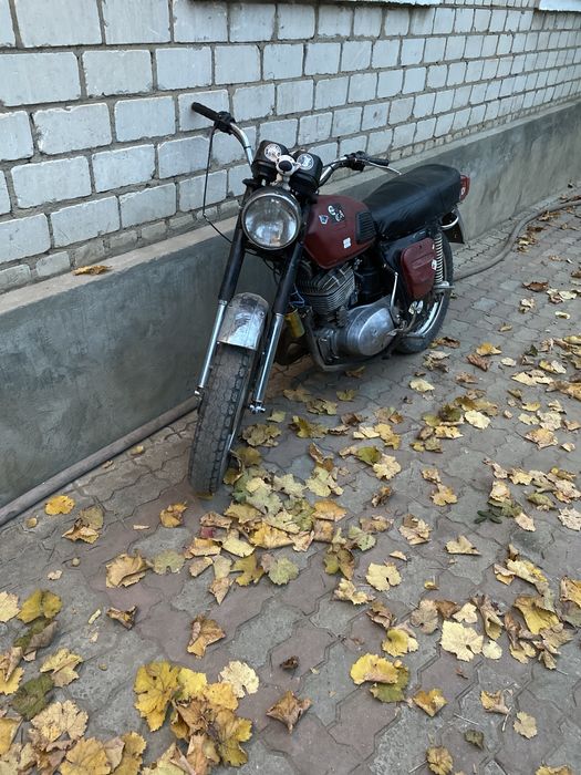 Продам мотоцикал іж планета 5