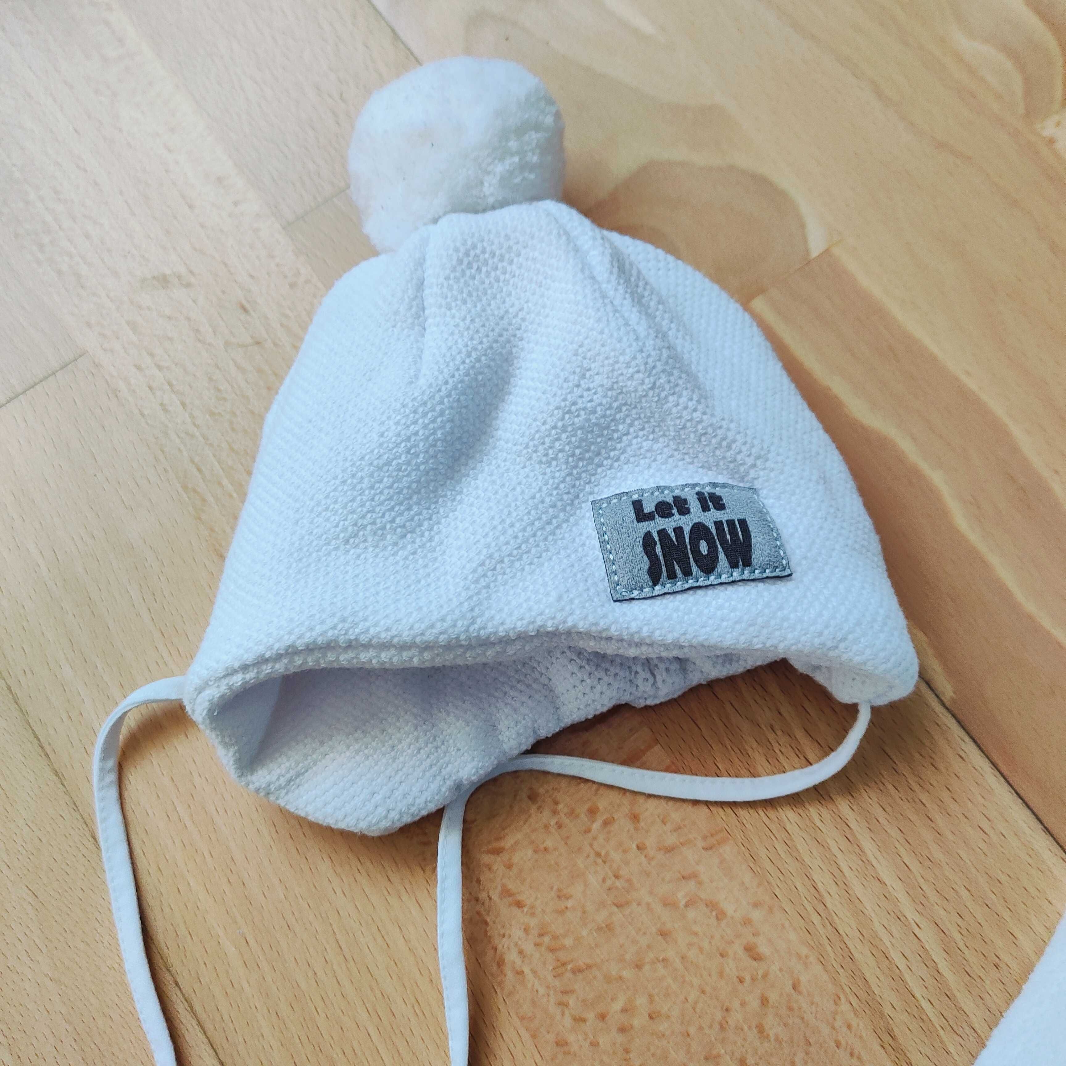 Czapka i pajacyk ocieplany dla noworodka