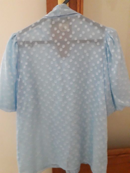 Tunica Ferrache azul clarinho com manga balão (NOVA COM ETIQUETA)