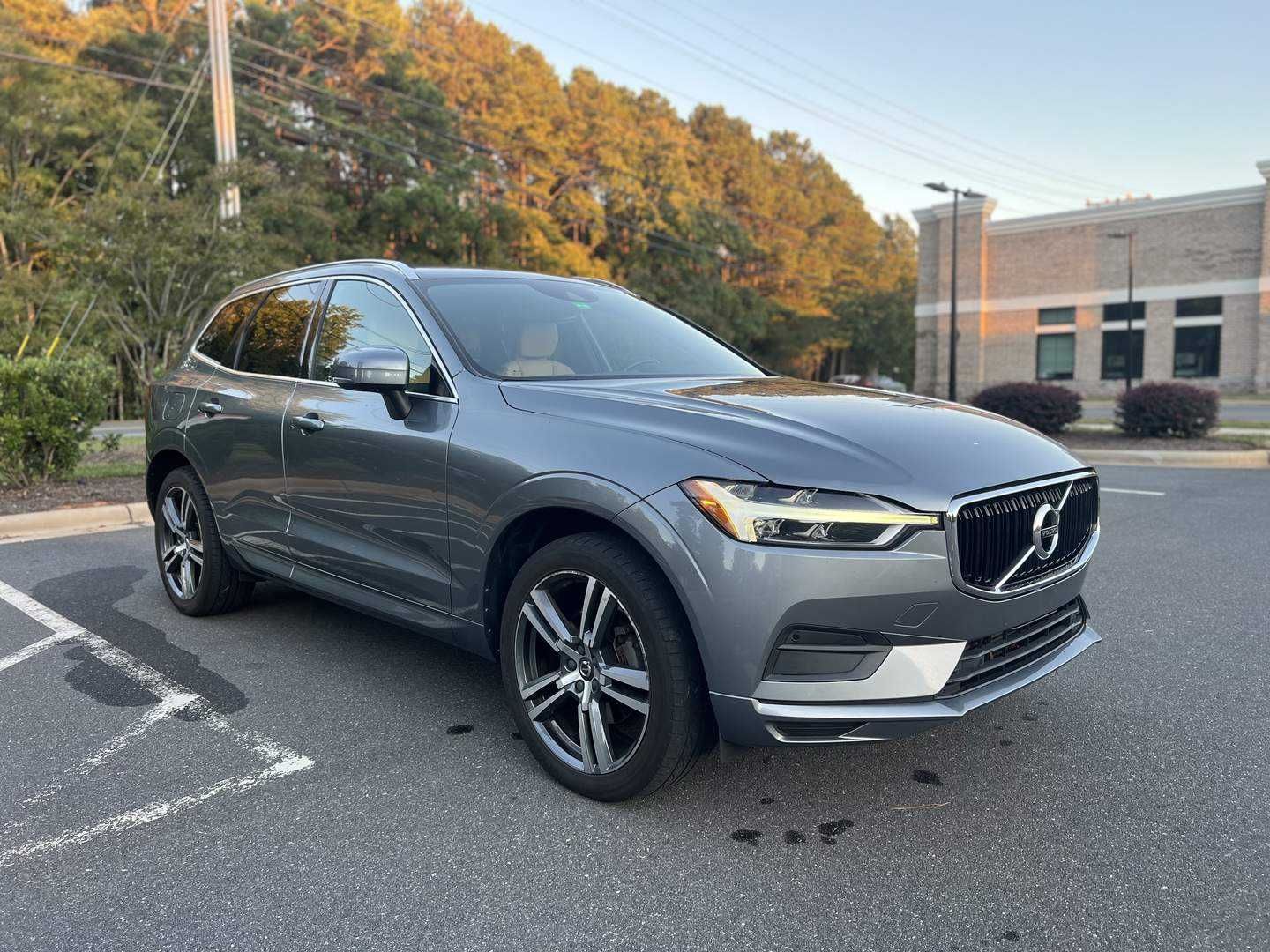 Volvo XC 60 2020 рік
