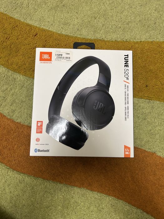 Продам навушники JBL tune 520BT в гарному стані